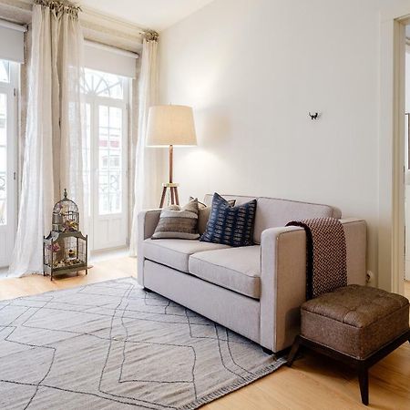 Boutique Rentals-Flores Plaza In City Historical Center 포르투 외부 사진