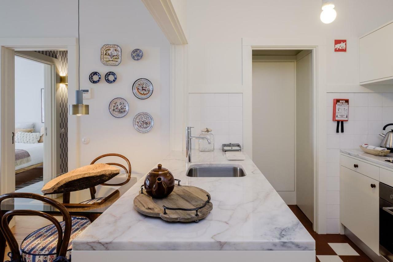Boutique Rentals-Flores Plaza In City Historical Center 포르투 외부 사진