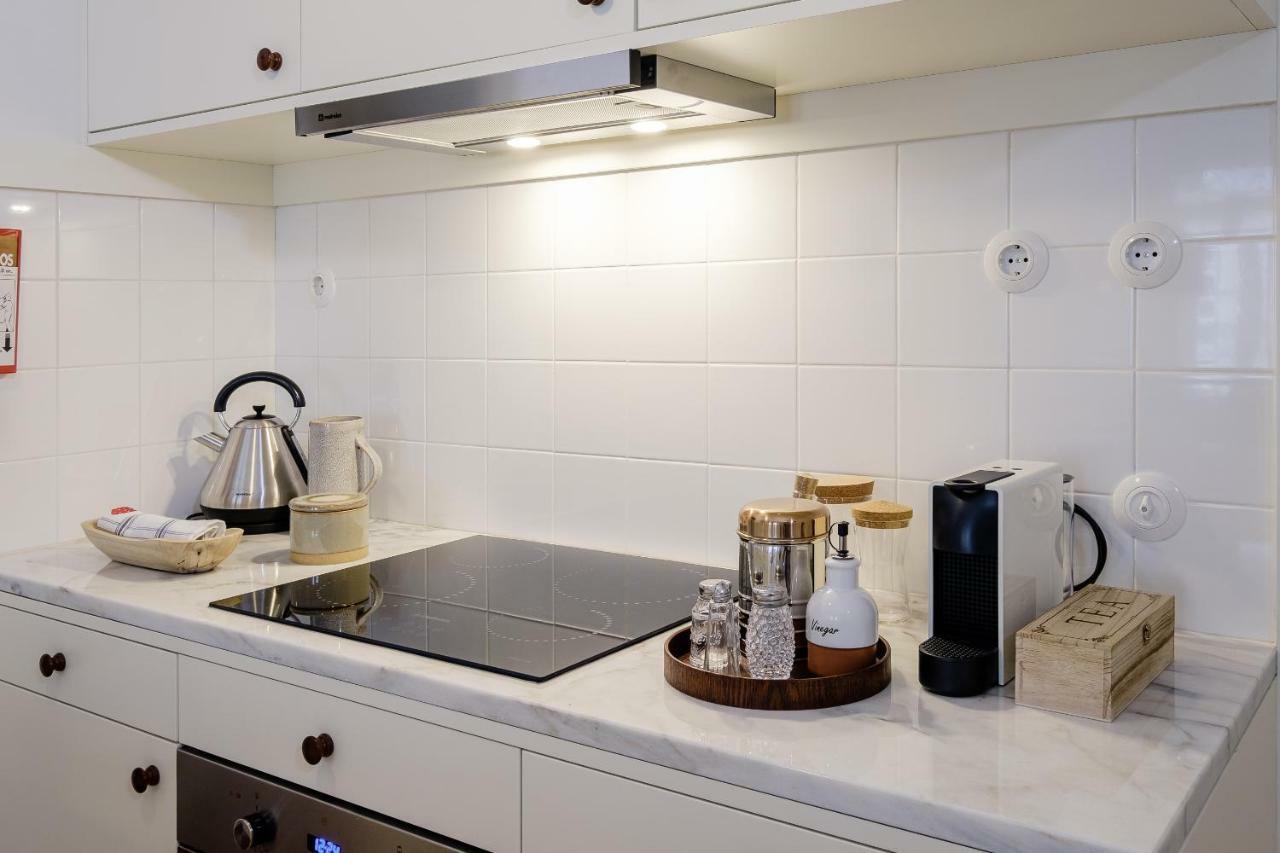 Boutique Rentals-Flores Plaza In City Historical Center 포르투 외부 사진