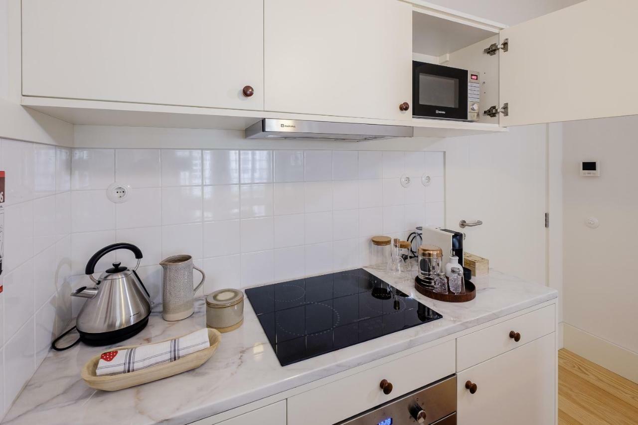 Boutique Rentals-Flores Plaza In City Historical Center 포르투 외부 사진